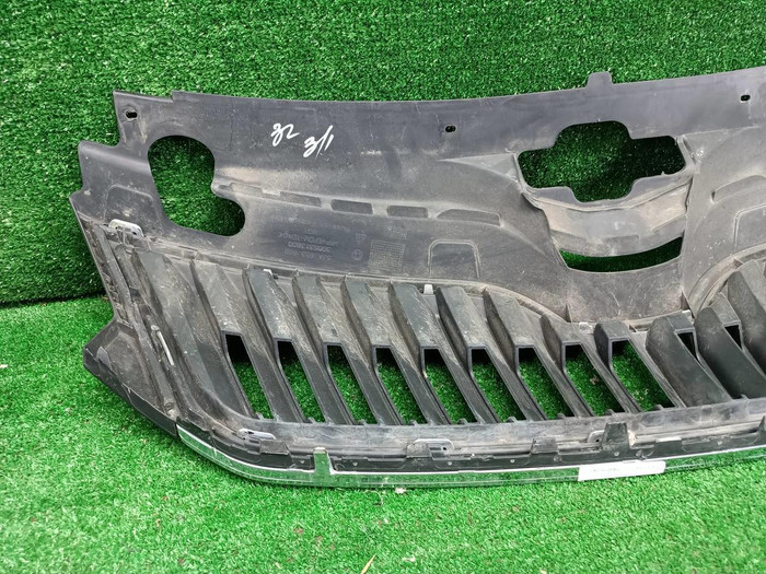 Решетка радиатора Skoda Rapid 1 (2012-2020)