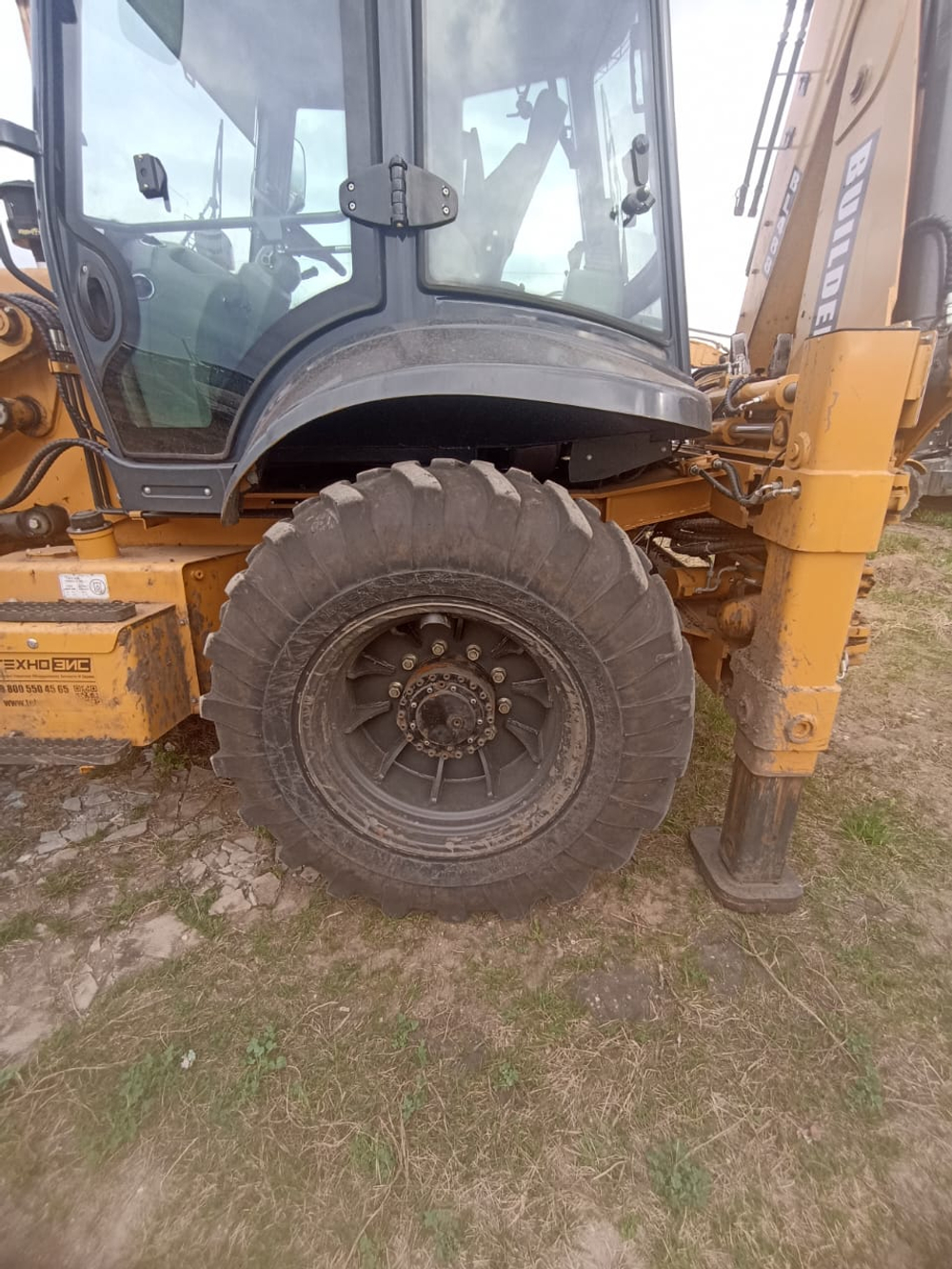 BUILDER BL* Экскаватор-погрузчик BL488 (Дизельный, 4,8 л, 102 л.с., АТ)