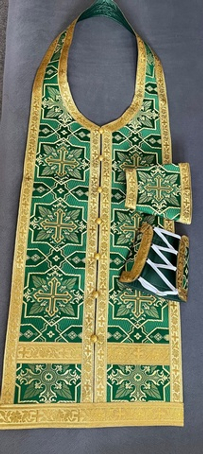 Требные комплекты походные ( воинские ). Церковный шелк.