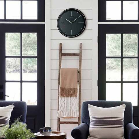 Настенные часы Seiko QXA816K