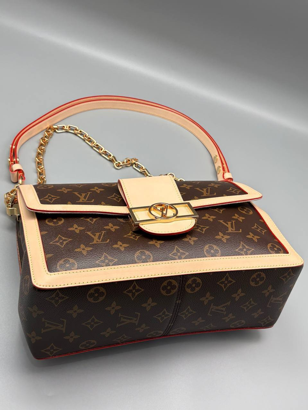 Сумка Louis Vuitton