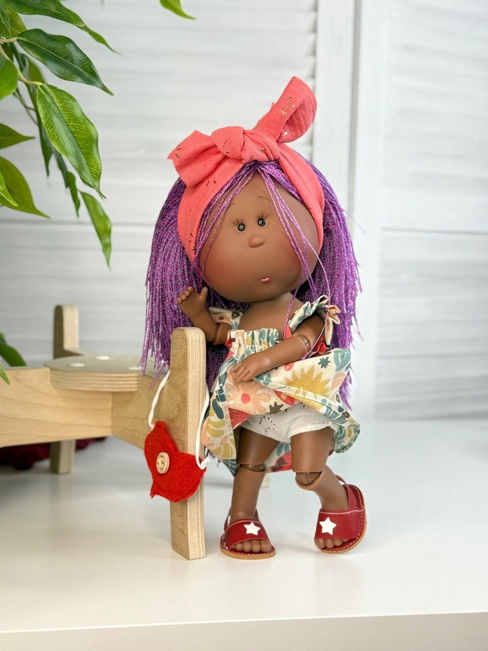 Кукла Nines виниловая 30см MIA шарнирная (3534K1)