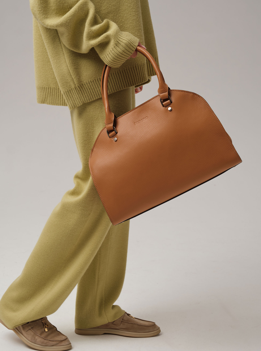 Кожаная сумка Deboro 3992 коричневый лист