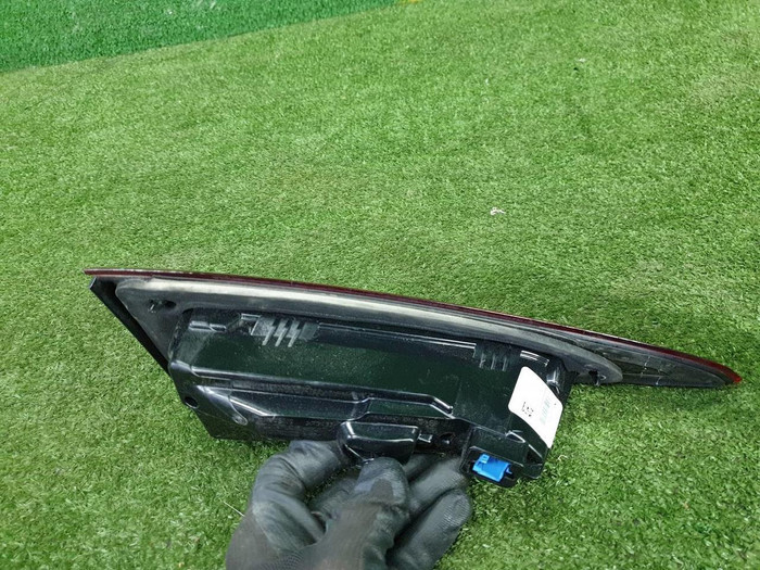 Фонарь правый внутренний Mercedes GLE V167 (18-24)