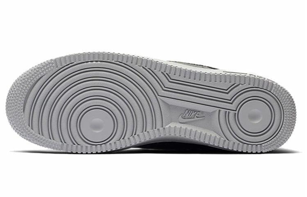 Кроссовки Nike Air Force 1 Low 07