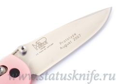 Нож Benchmade 556PNK mini griptilian Prototypeфотография - 6