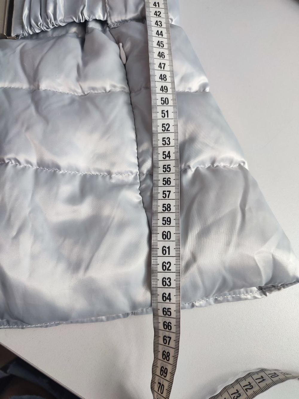 Куртка демисезонная женственная 40 размер