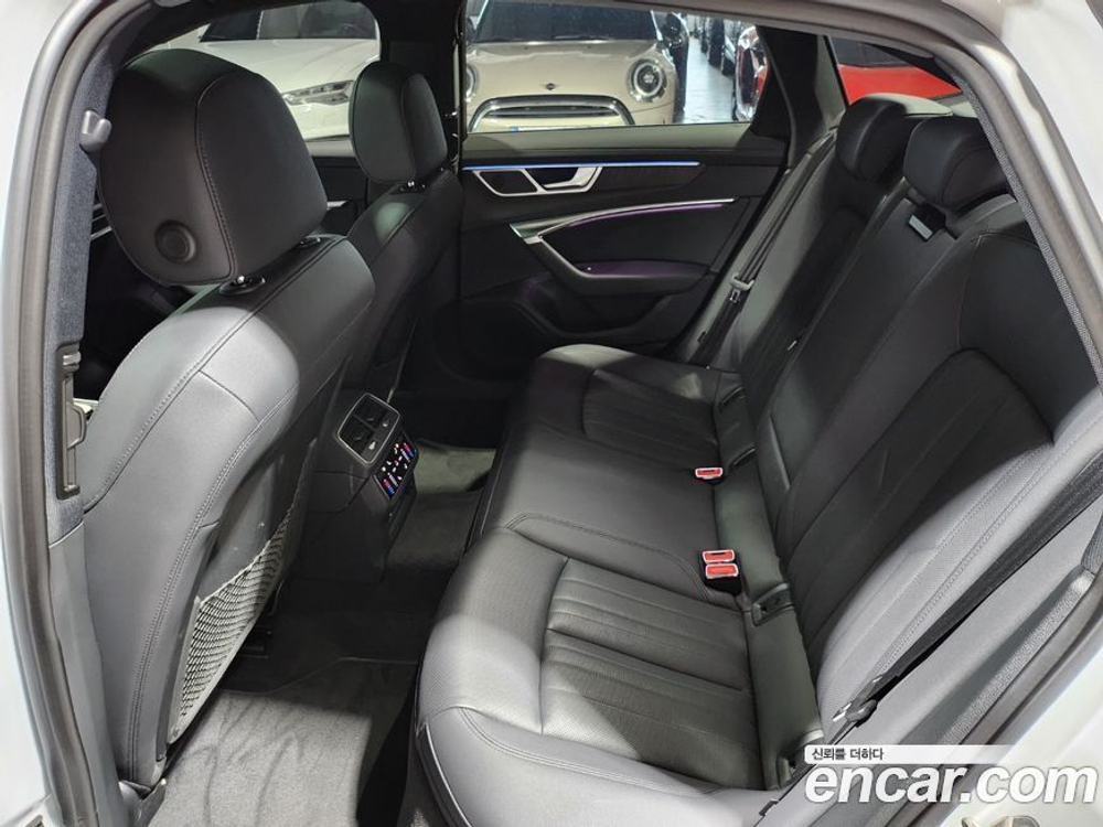 Audi A6 (C8) 40 TDI Premium (07.2022)