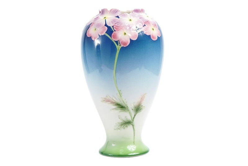 Ваза в стиле модерн с изображением цветов