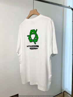 Футболка Vetements