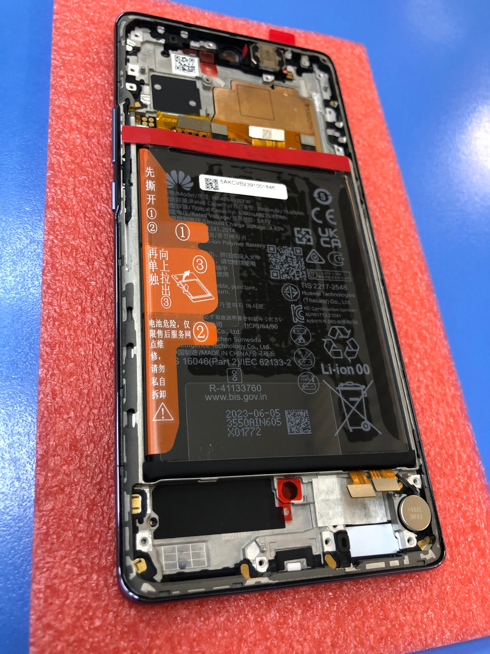 Дисплей в сборе с тачскрином, рамкой и новой акб фиолетовый для Huawei Nova 10 Оригинал