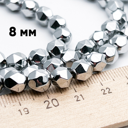 Гематит Крупная огранка бусины (имитация), цвет серебристый, размер около 8,2*7,8 мм, цена за 12 шт (1/4 нити)