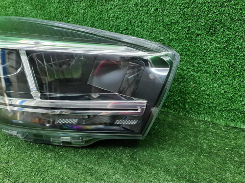 Фара правая Chery Tiggo 4 (2018-2023) LED
