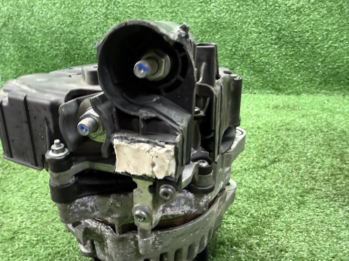 Генератор 48V Land-Rover Discovery Sport (19-нв)