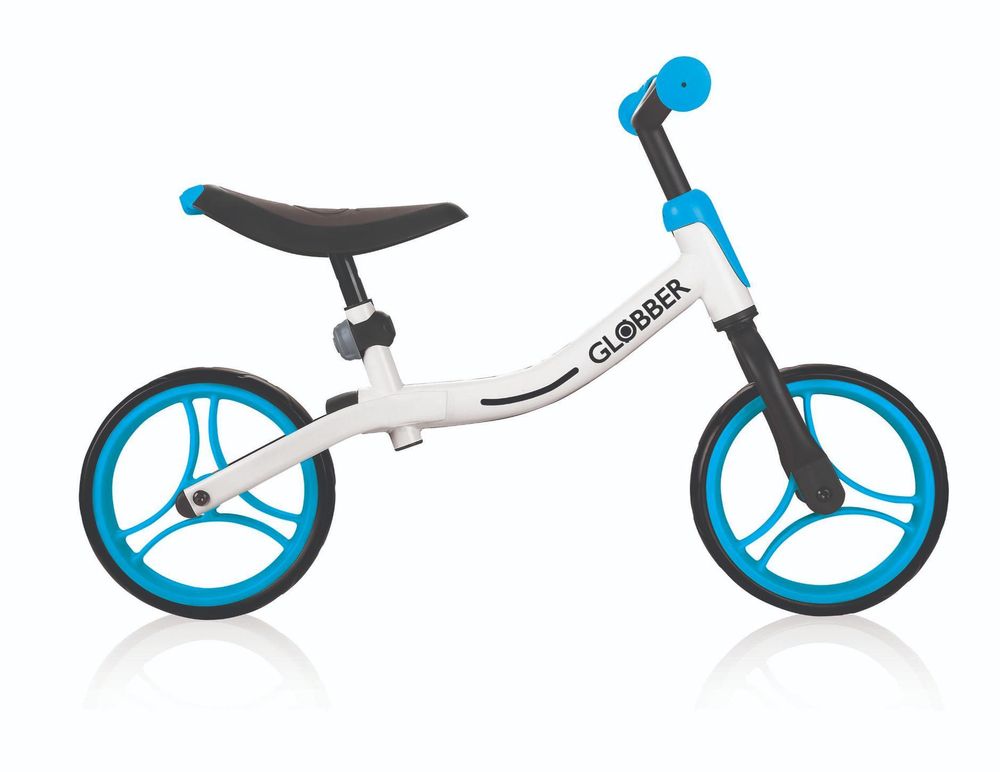 Беговел Globber GO BIKE