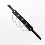 Черный чокер с шипами и металлическими цепочками (Цвет: черный)