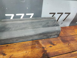 Накладка двери задней правой Mazda CX-5 2 (KF) 17-нв Б/У Оригинал KB7W51RC1