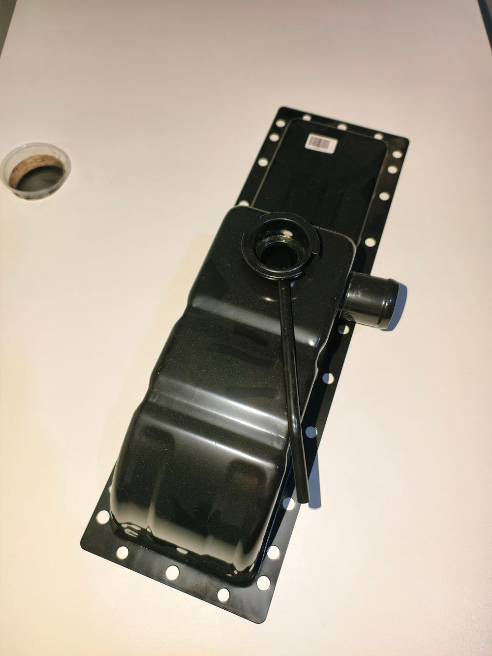 Бачок радиатора МТЗ ВЕРХНИЙ (металл) (аналог)