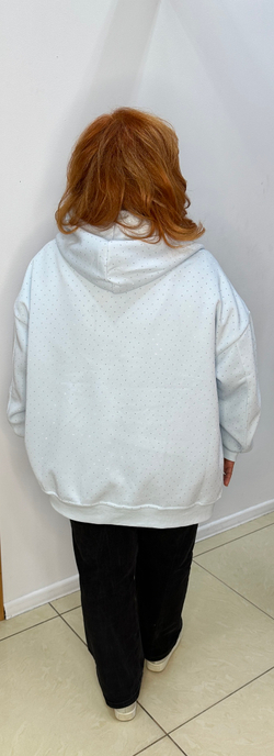 Бомбер-жакет со стразами в голубом цвете