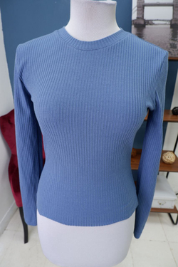 Джемпер однотонный 44/46 размер