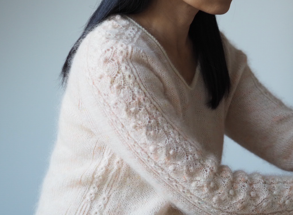 Пуловер спицами "Sky Tea"