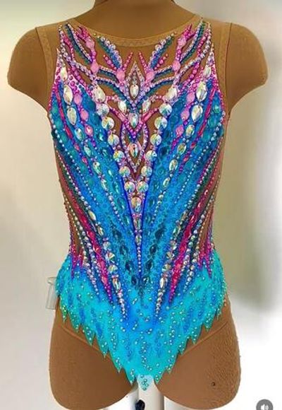 Купальник для художественной гимнастики