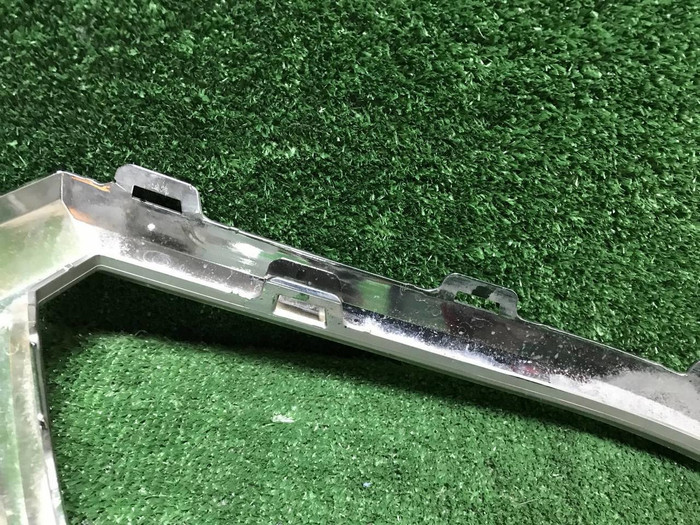 Молдинг решетки радиатора Skoda Rapid 2 (2020-нв)