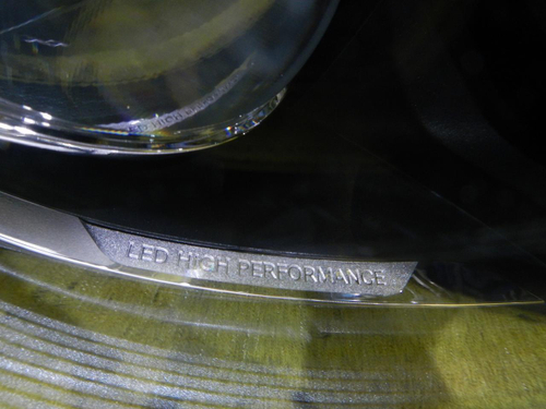 Битая Фара правая Mercedes E W213 (2016-2021) LED