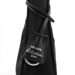 Сумка PRADA Re-Edition 2000 Hobo, 1NE515_RDH0_F0002