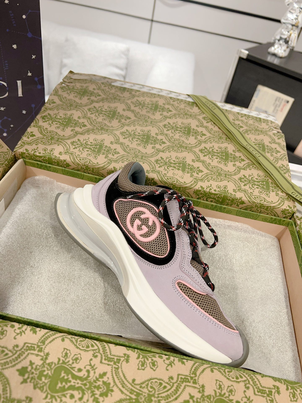 Gucci Run Sneaker (9 colors)