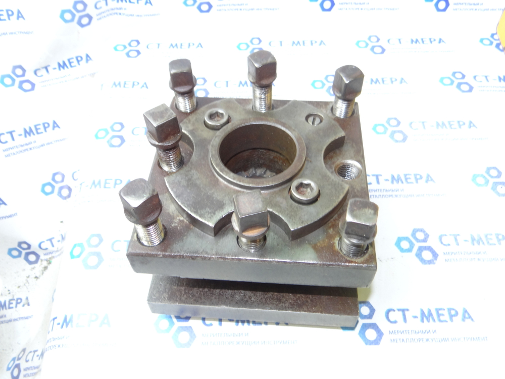 Резцедержатель 150х150х85мм (следы экспл)