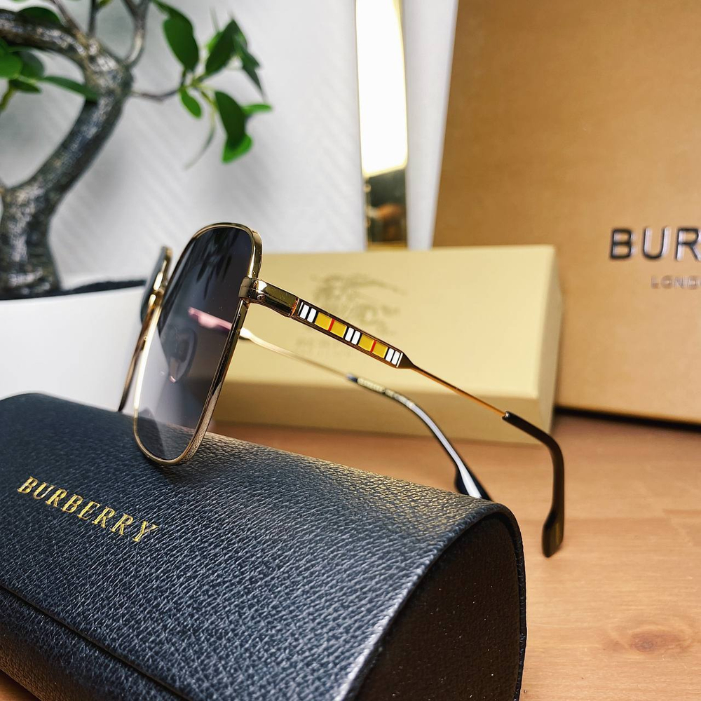 Солнцезащитные очки