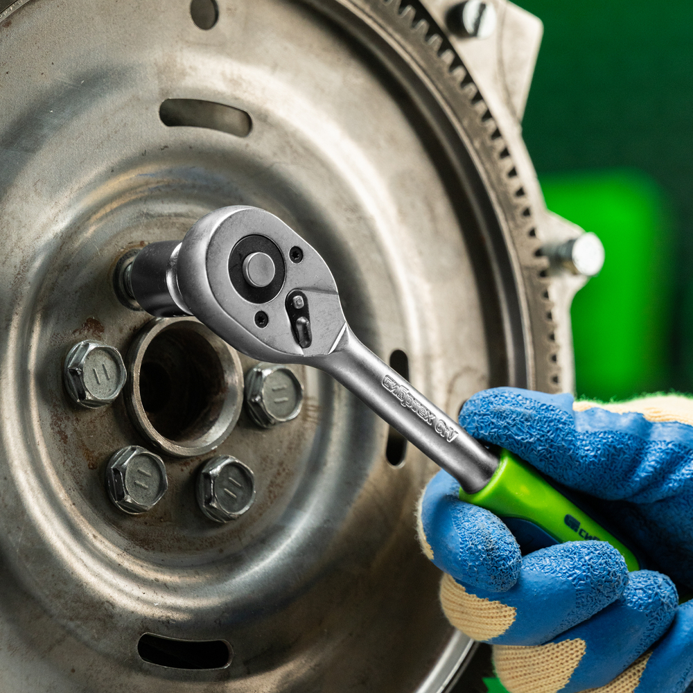 Ключ-трещотка 3/8", 45 зубьев, с быстрым сбросом, матовый хром Сибртех