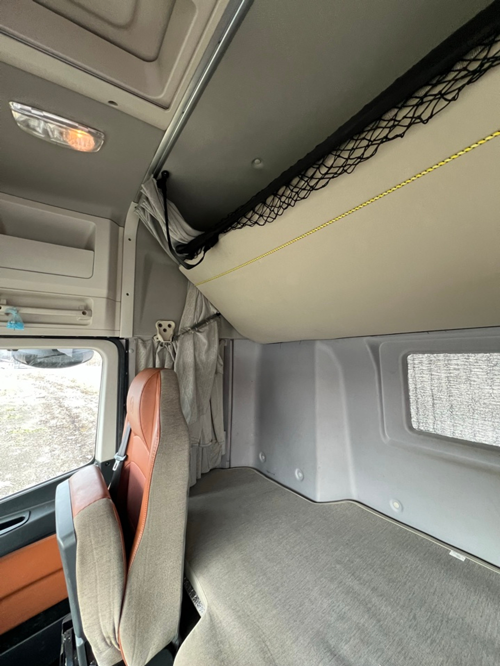 Foton AUMAN 4x2 Седельный тягач EST A 1846 AMT (Дизельный, 11,8 л, АТ, 470 л.с.)