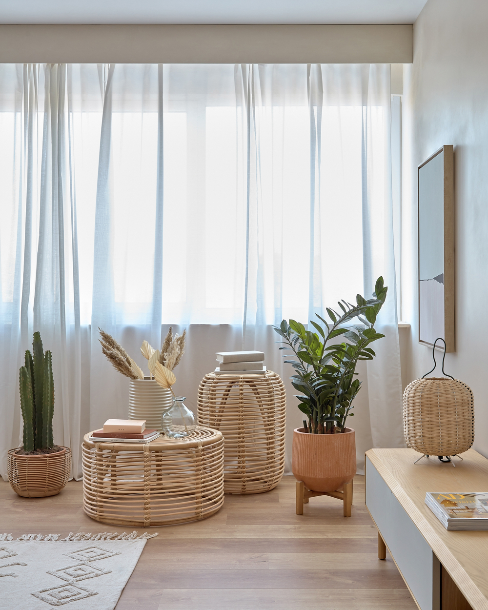 Круглый журнальный столик Kohana из ротанга с натуральной отделкой Ø 65 см