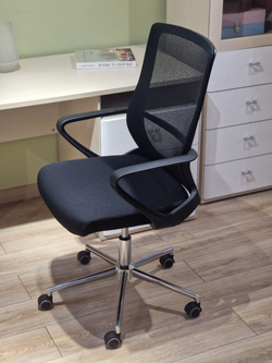Кресло офисное 2396A 13 +F109 Black