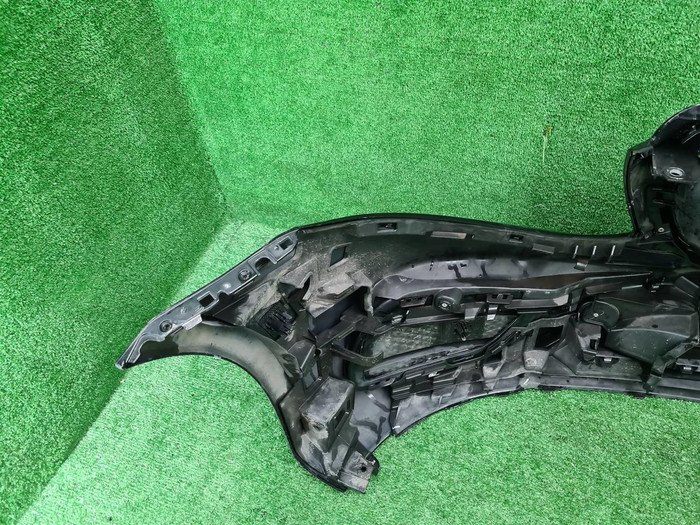 Бампер передний Mercedes E W213 16-21 AMG В сборе