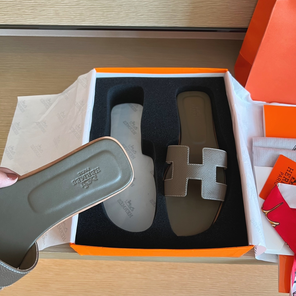 Hermes Oran Sandal