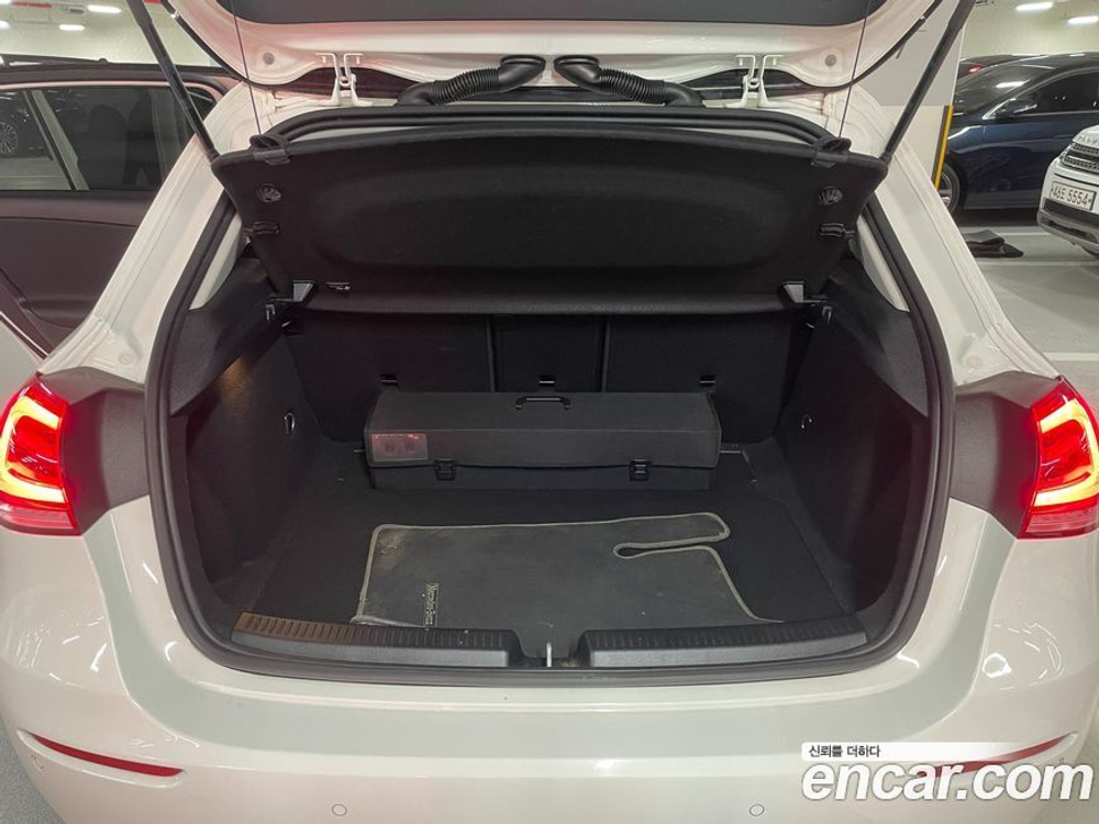 Mercedes-Benz A-Class W177 A220 Hatchback (10.2019)