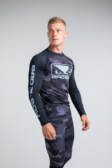 Рашгард Bad Boy Fighter черный/серый камуфляж