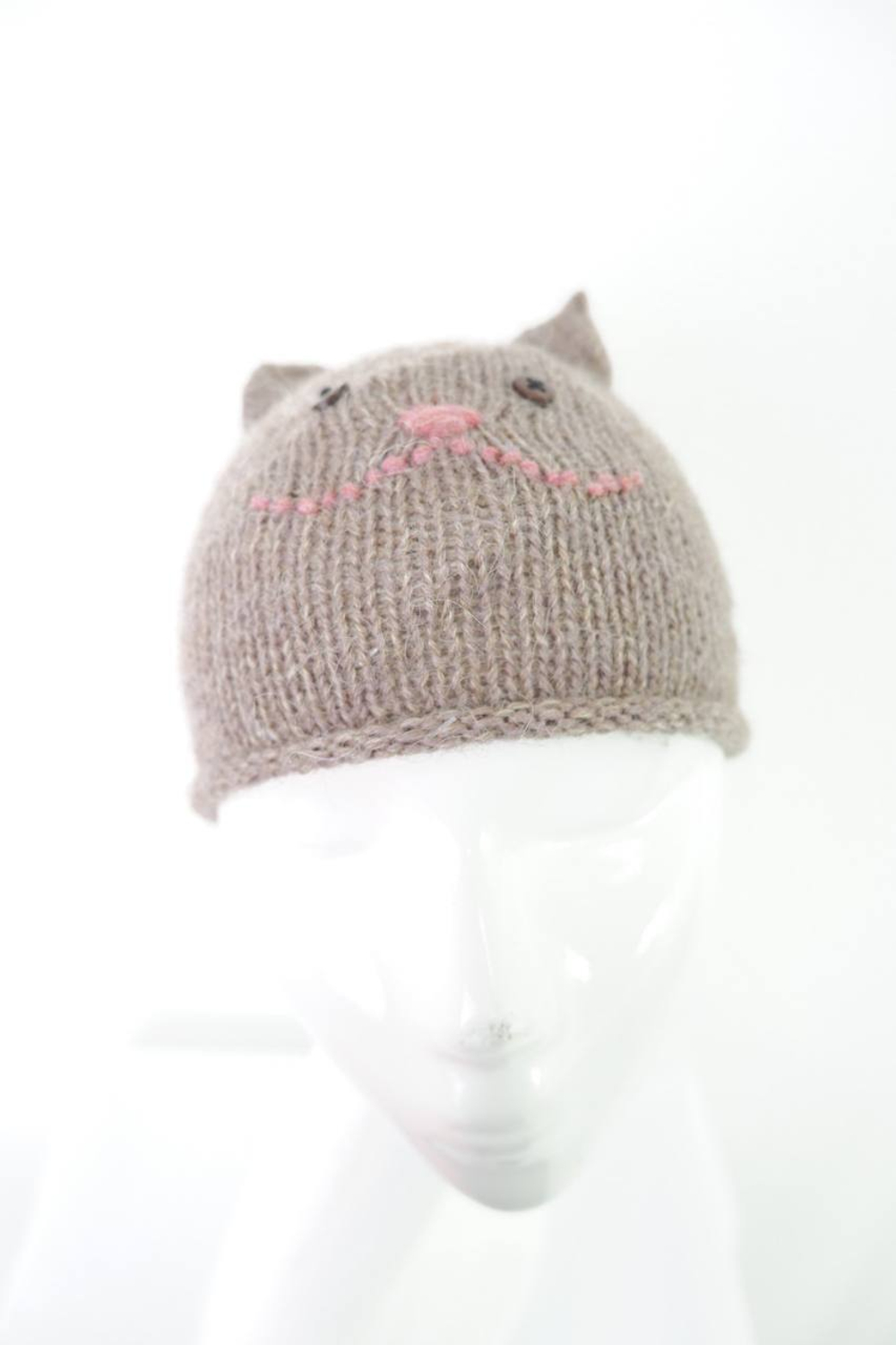 Шапка с милой мордочкой на 2/3 года