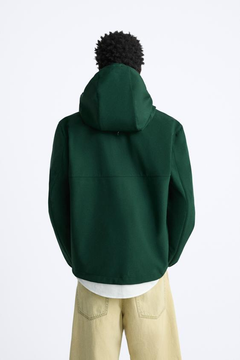 ZARA КУРТКА ИЗ ВЫСОКОТЕХНОЛОГИЧНОЙ ТКАНИ С КАПЮШОНОМ, ЗЕЛЕНЫЙ