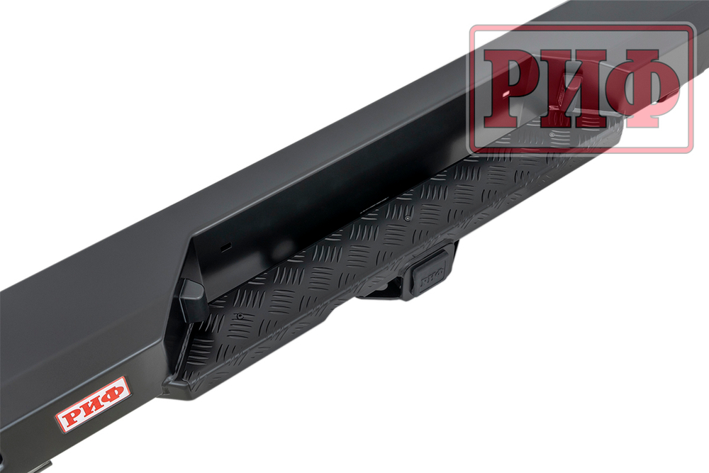 Бампер силовой задний Toyota Hilux 2005-2014 с квадратом под фаркоп и фонарями РИФ