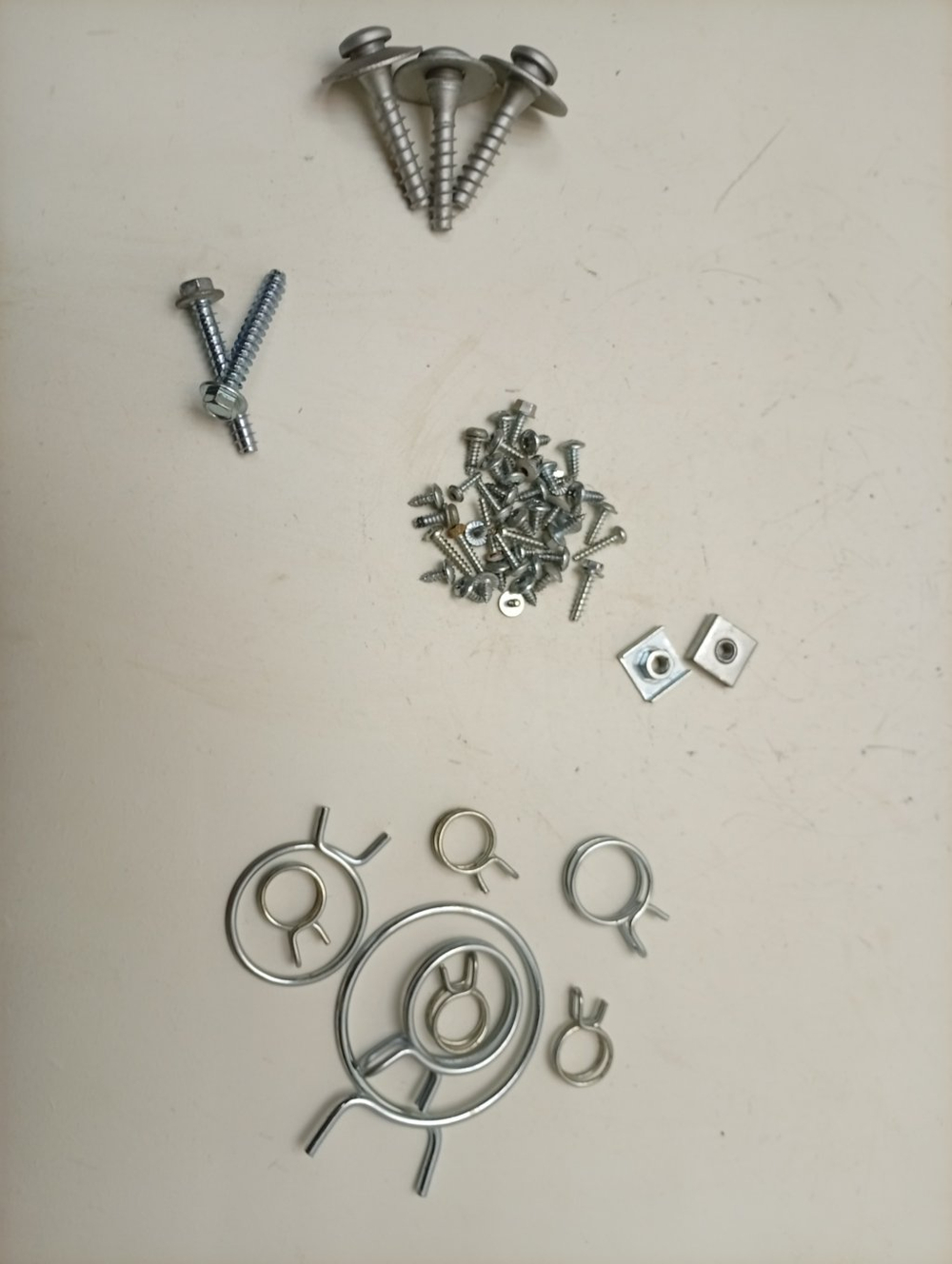 AWS61012 кт61 Крепеж и хомуты для стиральной машины Whirlpool AWS61012 б/у