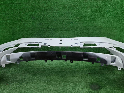 Бампер передний Geely Monjaro (2021-н.в.)