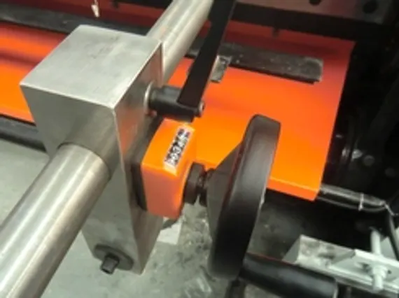 Гидравлическая гильотина STALEX HQ01-2X1320B