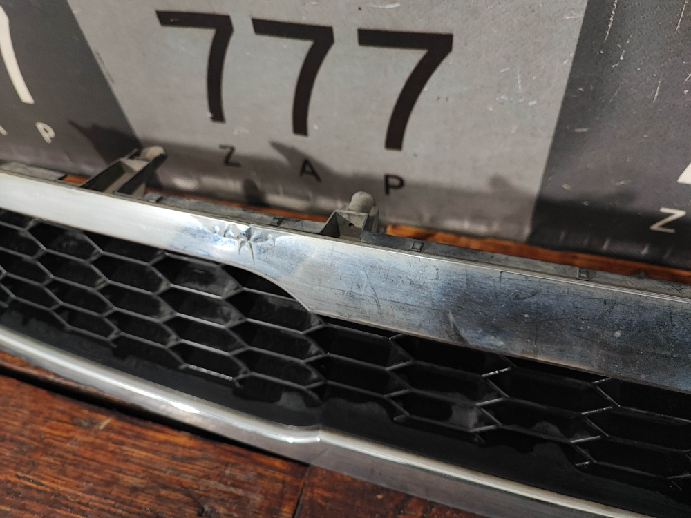 Решетка радиатора Kia Soul 1 (AM) 08-11 Б/У Оригинал 863502K050