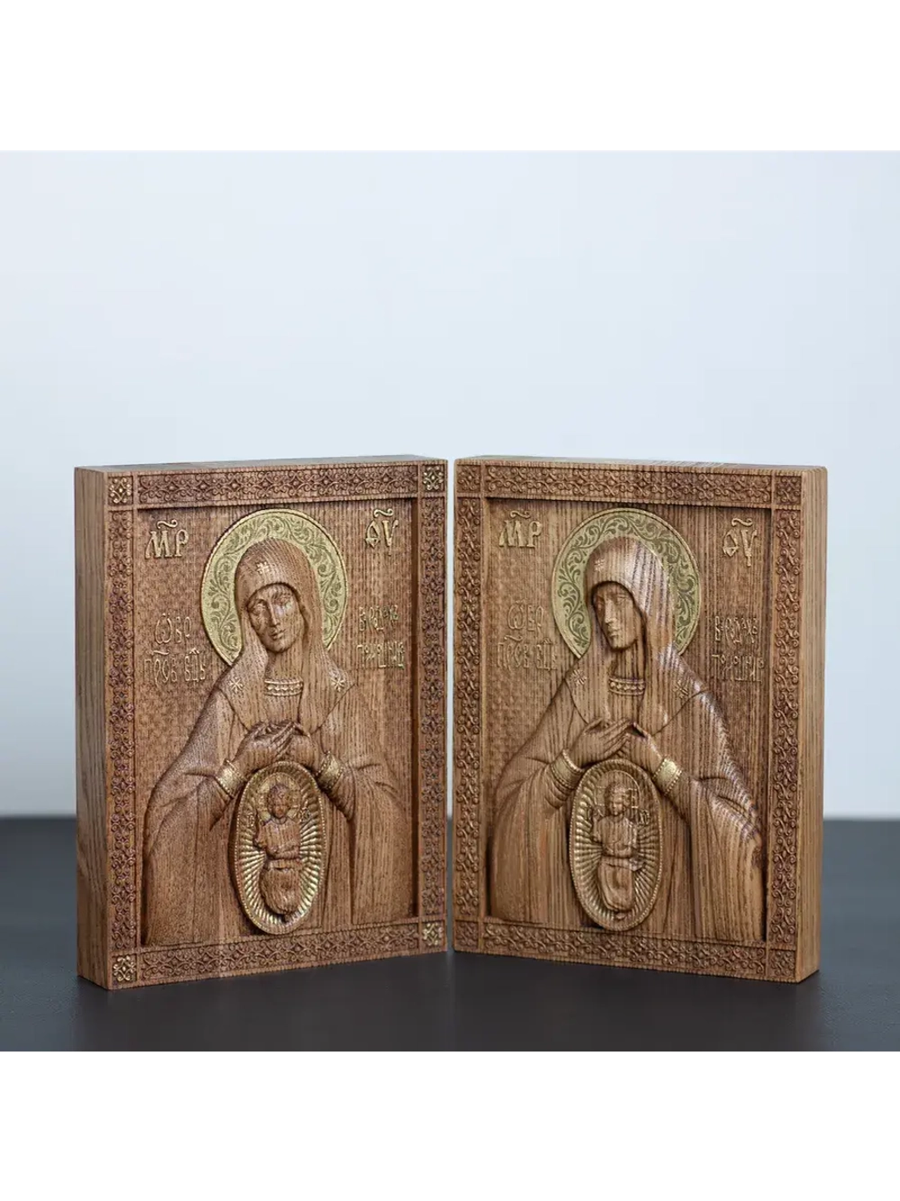 Помощница в родах икона Божией Матери, ясень