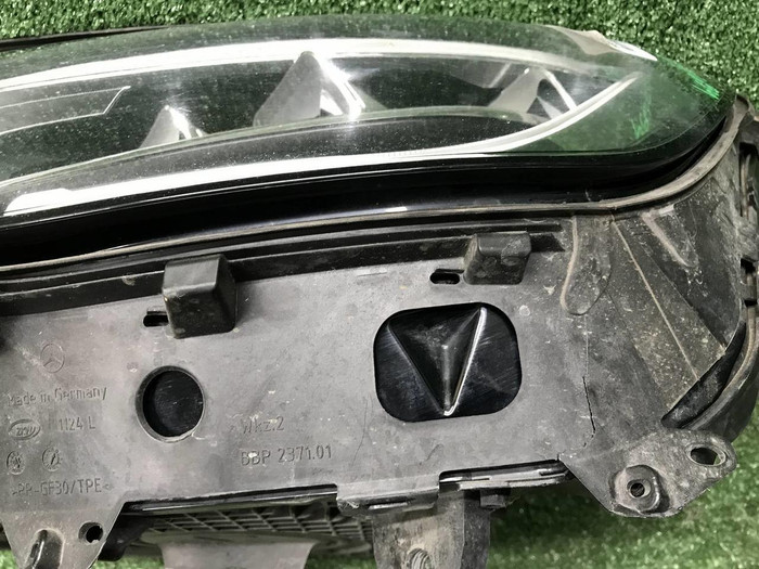 Фара левая Mercedes GLC X253 (2019-2022) LED