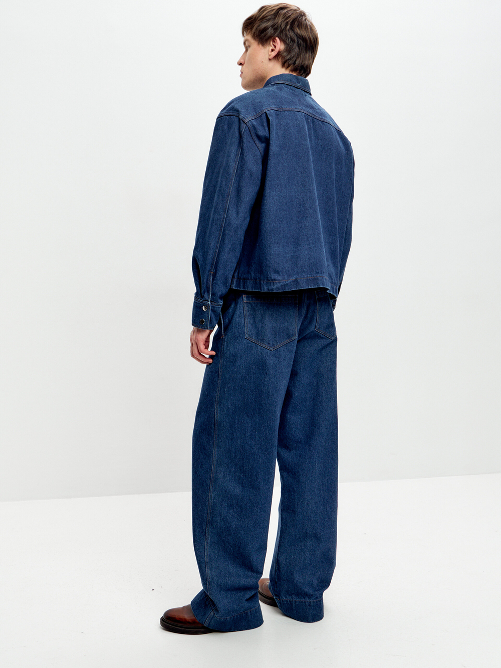 Джинсы унисекс из синего денима